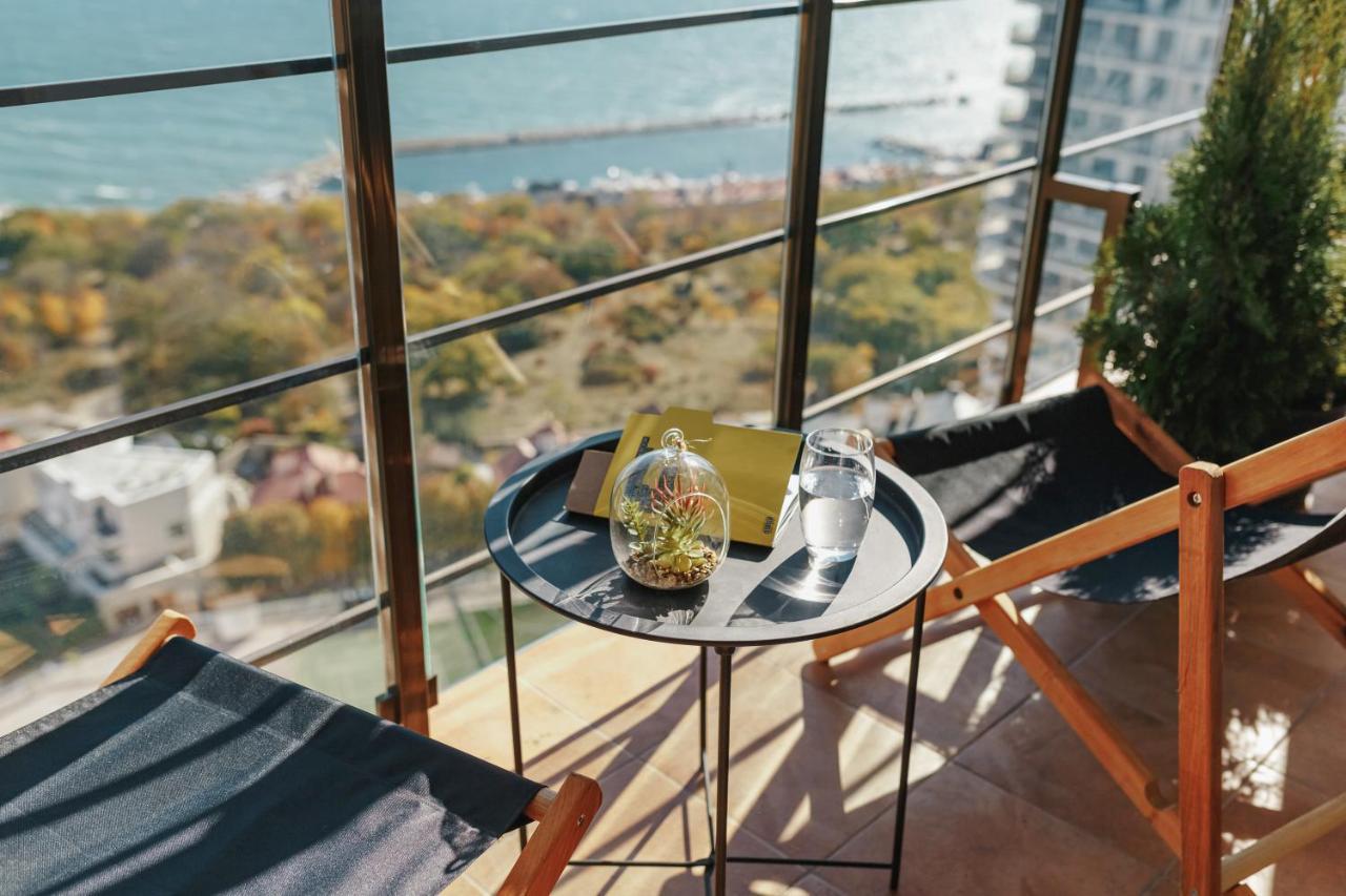 Sea & Sky Apartments Odessa Exterior foto